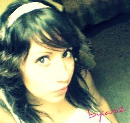 anniiz24's profile picture. 