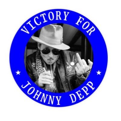 juedroppy's profile picture. mother of 3 + full time student + job + 2 dogs = borderline alcoholic 🍸🍷total depphead #justiceforjohnnydepp