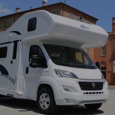 Empresa de alquiler y venta de autocaravanas. Recambios y reparación. Concesionario Blue Camp.