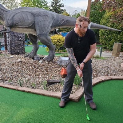 drunkDad2's profile picture. My kids and the Cleveland Browns. Want to leave the world better for my kids than it is now. ONE YEAR sober making my @ nice and stupid.