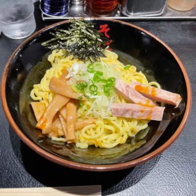 KOUDAI_1738's profile picture. JE 情報通信学部4年 品川学生会の会計局長で広報もやってるらしい。品川学生会のアカウントもフォローしてくれると嬉しい→@takanawastudent