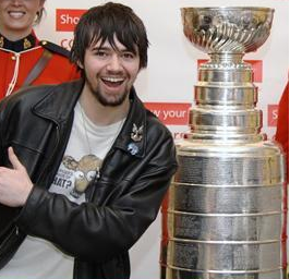 FosterCanadian's profile picture. Hey there friends, FosterTheCanadian here!  Finally set up a twiiter account so I can start twittering away pointless rants! Yay!