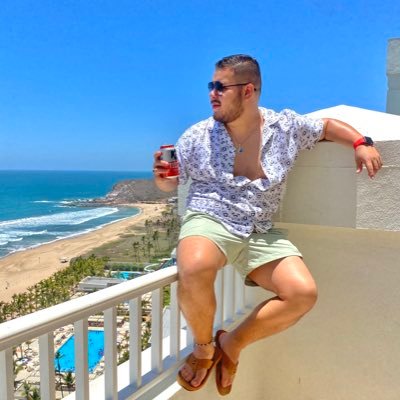 Amargado jamas, alegre un poquito de mas🍻🍻 Michoacan🇲🇽🥑 Scorpio♏️