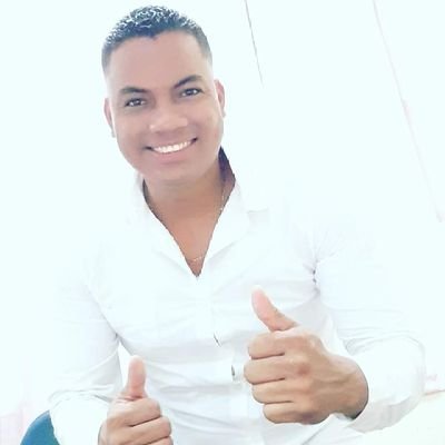 Presidente de Jovénes con Actitud Positiva  (JAP),  Jovénes Político de las Américas, Diplomado en Liderazgo Comunal y Delegado del Partido Popular