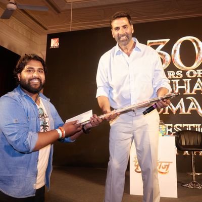 𝗣𝘂𝗯𝗹𝗶𝗰 𝗳𝗶𝗴𝘂𝗿𝗲
Die hard fan of Akshay kumar
👉🏻 Follow for follow back sure 👈  @Ranchiakkians (youth state president )Human Rights Org.anti crime