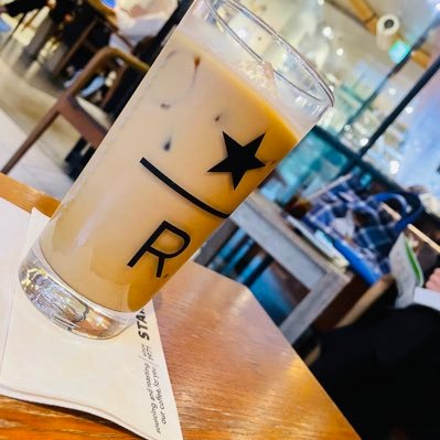 xsQuIKuVIg10Twi's profile picture. 