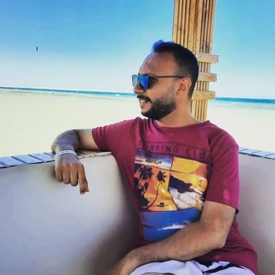 Ziz00o00's profile picture. " لقد كرهت كل دقيقة من التدريب، ولكن قلت: لا تستسلم، تعاني الآن وتعيش بقية حياتك كبطل "
محمد علي