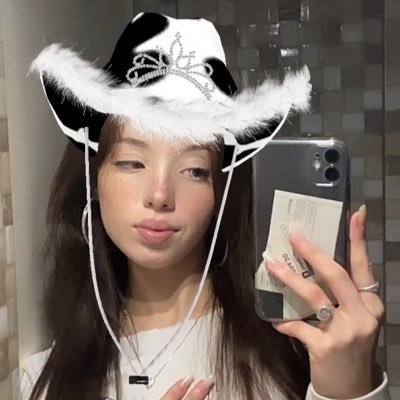 trindadepaulin1's profile picture. 