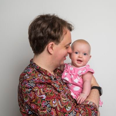 Jamie Holding Profile
