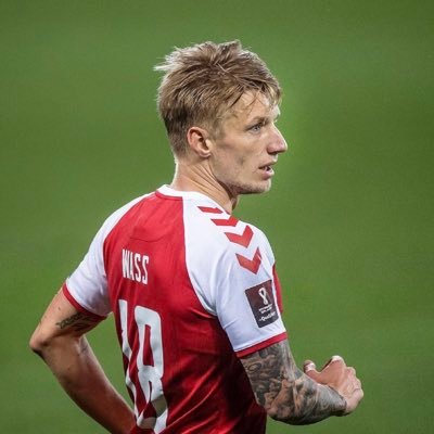 I’ll never change.😊@ValenciaCF #DW18 Daniel Wass @SimonKjaer1989 @PierreGasly Sometimes 🔑 I have ADHD 🤭 ⚠️Please block my account when unfollow.⚠️