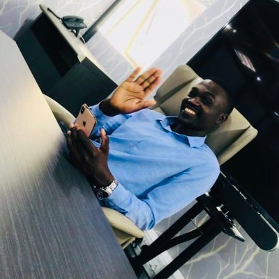 TayebwaGordon3's profile picture. Simple and fun