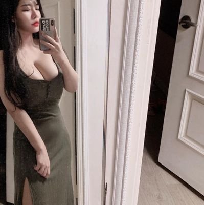 iTeDGGVJjZVP9Nu's profile picture. 저랑 만남하실분만 추가주세용 라인:  nari262