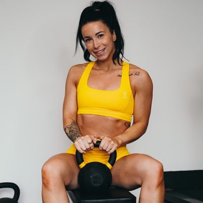 Mama, business owner, lover of lifting & hiking 🧡 IG: @alessandrascutnik