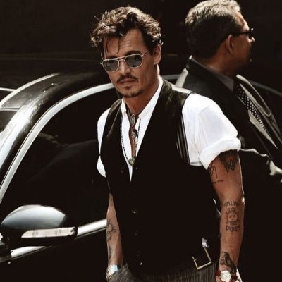 Israeli 🇮🇱 I support #JohnnyDepp 🏴‍☠️ I’m a Moonwalker #MichaelJackson 🍭 a Dreamer🌙 Music Lover 🎵 Peace and Love ❤️