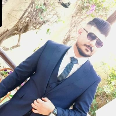 computerprogramer
الشي الوحيد الذي يثير حزني هوه تقصيري اتجاه ربي فقط😔
14 🏆@Realmadrid