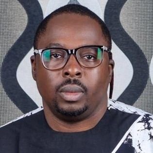 Co-Founder IReporteronline Technical UIUX/ Product Designer
