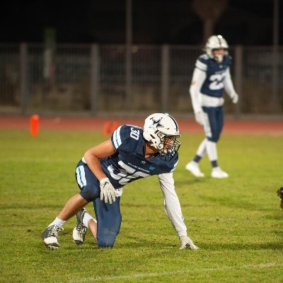 DE - EDGE RUSHER / 6,3ft / 195lbs / 4.8 yds dash / C'O 2022 D1 French Player Here is my highlights : https://t.co/uItaw5s5hA