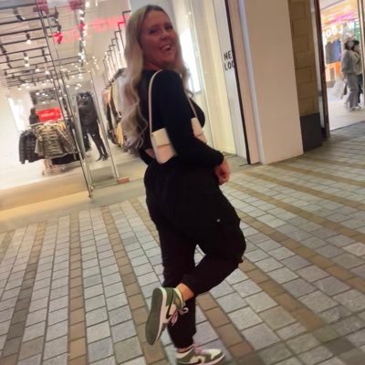 insta~courtneywi1son