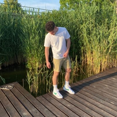 tundraa04's profile picture. used to play siege