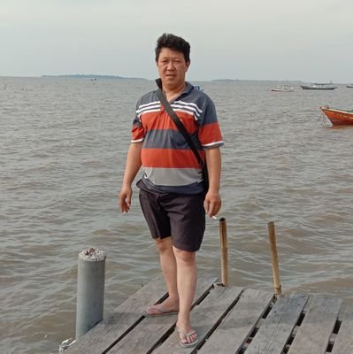 Cumi31848162's profile picture. Cumi