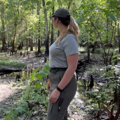 23. HERper. Park ranger. BA in organismal & evolutionary bio, minor in env sci. always open to ID corrections from experienced herpers.🐊🐍🦎