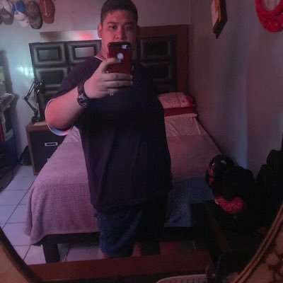 Soy buena persona me gusta tener amigos tengo 18 años y seré amable con aquel que me quiera hablar sea hombre o mujer