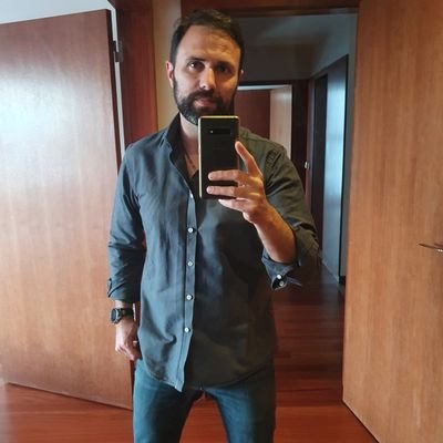 nmiguelrmoura's profile picture. Apenas um tipo a falar de cenas!!
