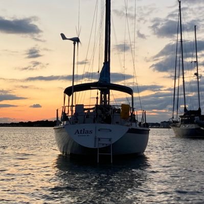 Sailing & Working from increasingly remote places. 🏴☠️⛵️💻🛠️