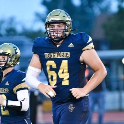 3.4 gpa|C/o 2023|OF Guard & DF Tackle| Sun Valley High School| 6’3 ft 265 llbs | 285 Bench, 515 DL, 450 Sq| Al Ches-Mont