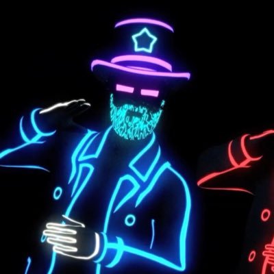 evanluna2017's profile picture. Looking at scary videos