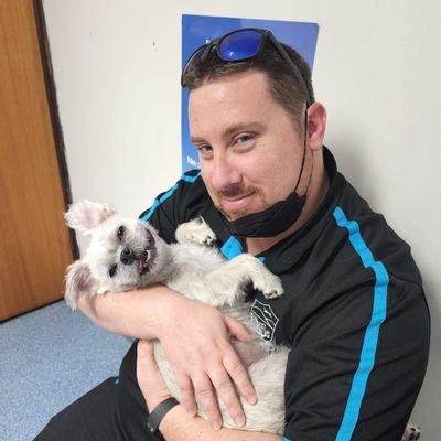 Hutchy_87's profile picture. Primary school teacher, love netball, volleyball and most sports, friends and family... Loves to laugh and go with the flow.