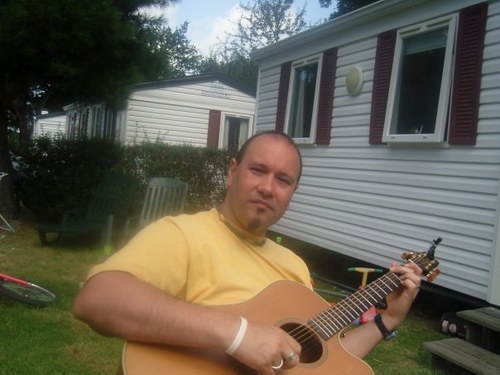 Father of 3, wife of 1, Pastor, L&D professional, folkie, biker, morris dancer, Liverpool fan but first and foremost trying to follow Jesus.