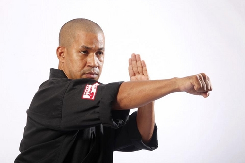 Sensei VIII Dan, actualmente entrenador de Karate Oemega en la categoría menor y adulto. Visita nuestro Blog Omega
