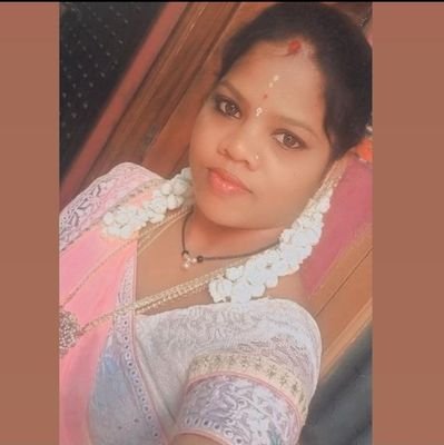 DeviRajesh20's profile picture. 