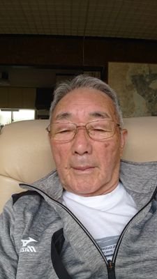 r2bJumhxMZn46Wf's profile picture. 