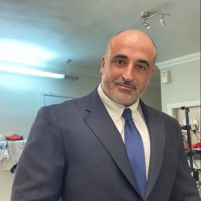 Podologo Forense. Patomecánica. Biomecánica.
Columnista periódico IDEAL de Granada
Colaborador revista SPORTLIFE y colaborador “radio marca granada”