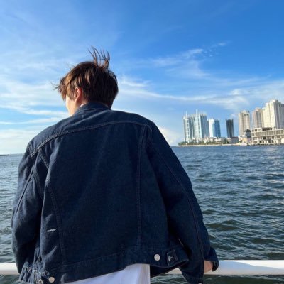 Senoriiitarrr's profile picture. 𝙅𝙞𝙨𝙪𝙣𝙜 𝙍𝙚́𝙣𝙟𝙪̀𝙣 #nctdream✊🏻