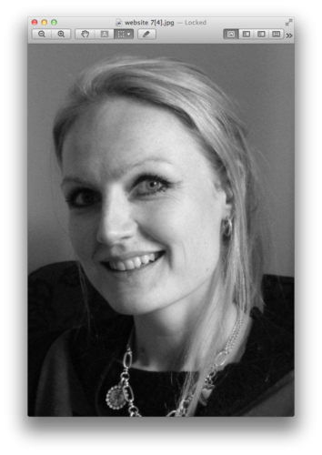 Creator of http://t.co/SGRUt3Kc, providing the best in Scandinavian children's clothing. Passionate about positive parenting and Mamma to 2 sparkly little ones