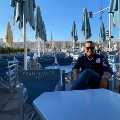 Abogado @uexternado. Cartagenero. Música y libros. Yo ya no pertenezco a ningún Ismo.