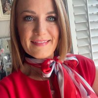 Lisa Bates-Wallis (@lisabateswallis) 's Twitter Profile Photo