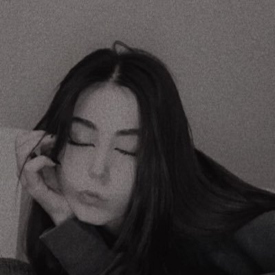 ^^nie jestem zupą pomidorową żeby mnie wszyscy lubili ^ ^she/her^^