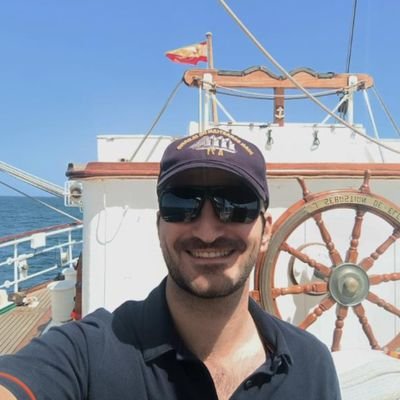 Historia🏺Periodismo 🗞️
⚓ Cronista a bordo del Juan Sebastián de Elcano - 2022 
✒️ Escribo cosas y vendo podcast y experiencias sonoras