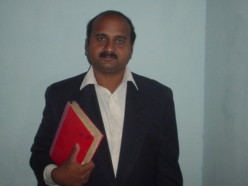 am  pastor  George john  am  from  pakistn  .i  have  minstry  samoos  bible  care  minstry  .am  preach  the   gospel   in  people