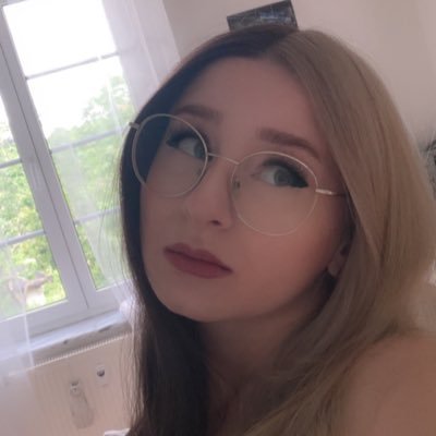 ratbrina's profile picture. worlds least favorite pick-me-girl | 18 time gunfight tournament winner | too ugly to be an e-girl, too stupid to be a gamer | Chris ♡