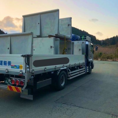 kazuya6245's profile picture. 九州の久留米で地場走ってる👣九州限らず全国のドライバーの皆さんと繋がりたい🙋‍♂️妻の闘病の記録も呟きます🙇‍♂️ 希少ガン、子宮頸部小細胞癌、(神経内分泌癌)ステージⅠB1期追加治療等の副作用など気になる事情報が欲しいです。