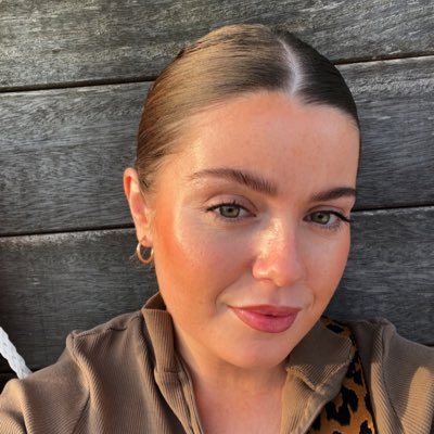 _leahmayx's profile picture. 