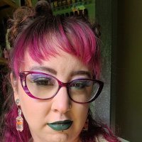 Michelle Marlow(@Chellyasaurus) 's Twitter Profile Photo