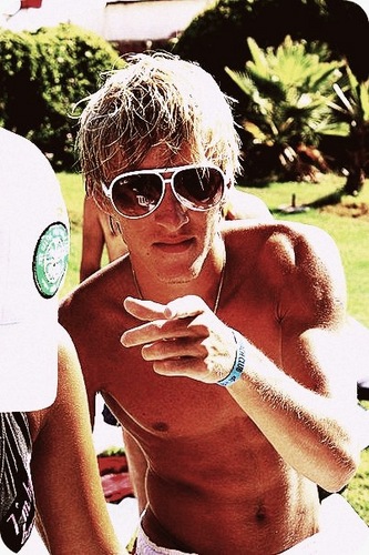 AleshaStepanov's profile picture. уличный баскетбол, гетто-музыка.