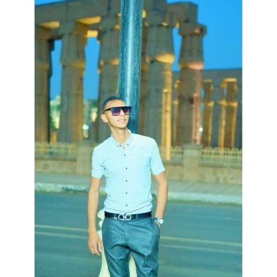 و سُبحآن مَن أعطآني حلآوة آلرُوح وآلإسِم وآلهيِئة💜!