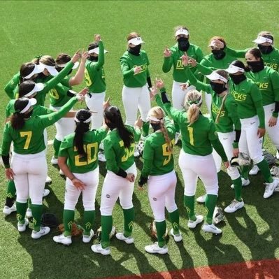 that girl that edits @oregonsb on tiktok (twitter addition)